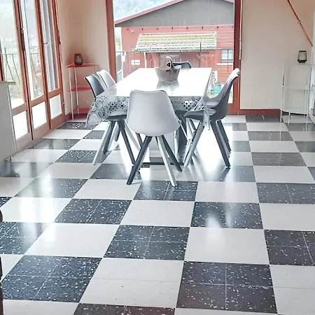 Cosy + Terrasse 公寓 科尔尼蒙
